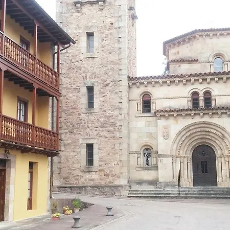 Viviendas Rurales * 蓬特维耶斯戈