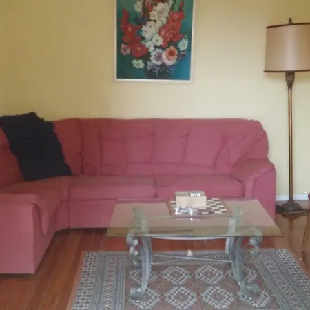 Viviendas Rurales * 蓬特维耶斯戈